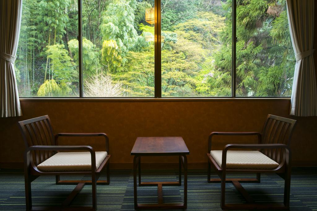 Yugawara-Onsen Komachikan Exterior foto